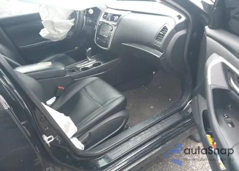 2018 Nissan Altima 2.5 Sr из США, поврежденный, VIN 1N4AL3AP4JC259184